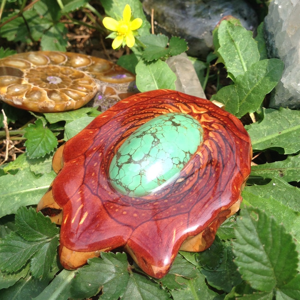 Spiderweb Turquoise Third Eye Pinecone